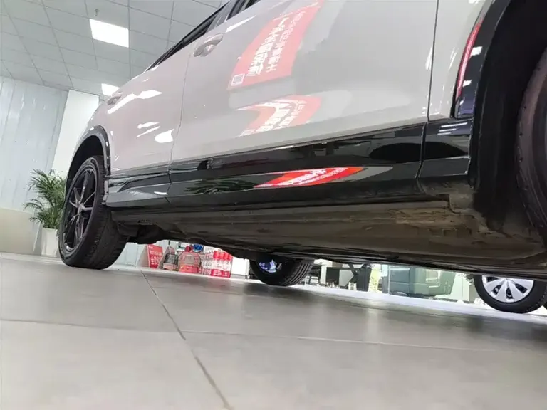 Audi Q2 L 35 TFSI Progressive Dynamic