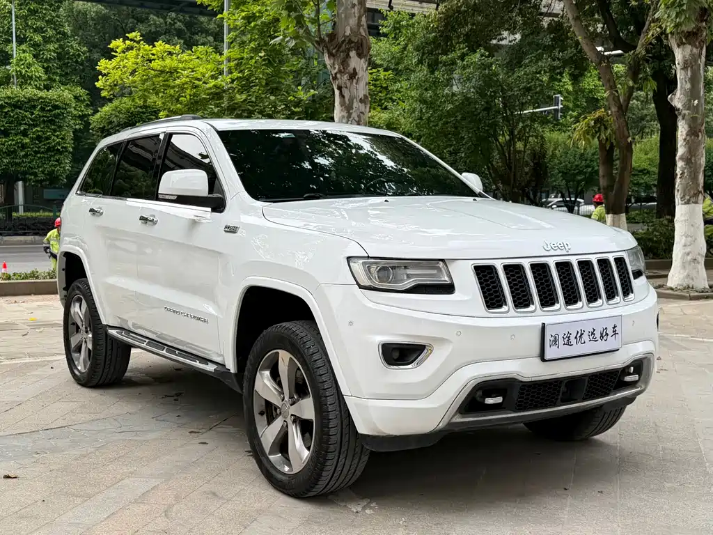 Grand Cherokee (Import) 大切诺基(进口) 2016款 3.6 L 豪华导航版