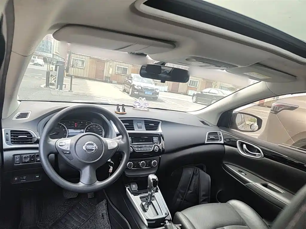 Sylphy 1.6 XL CVT Luxury