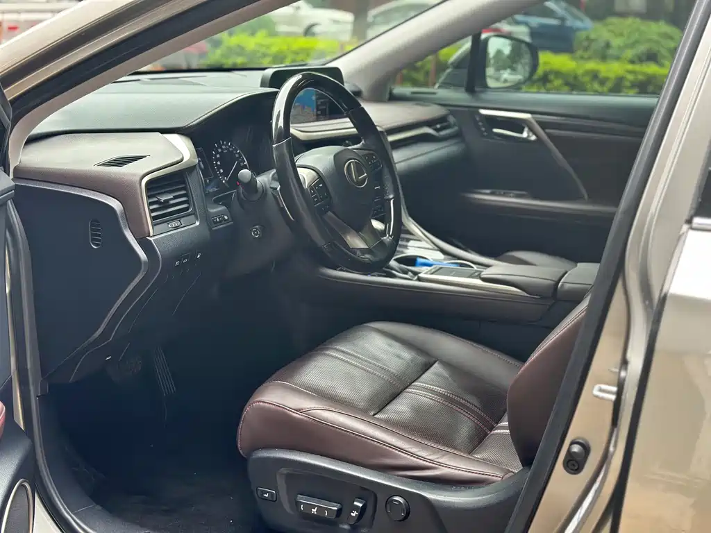 Lexus RX 450 h 4 WD Luxury CN-VI