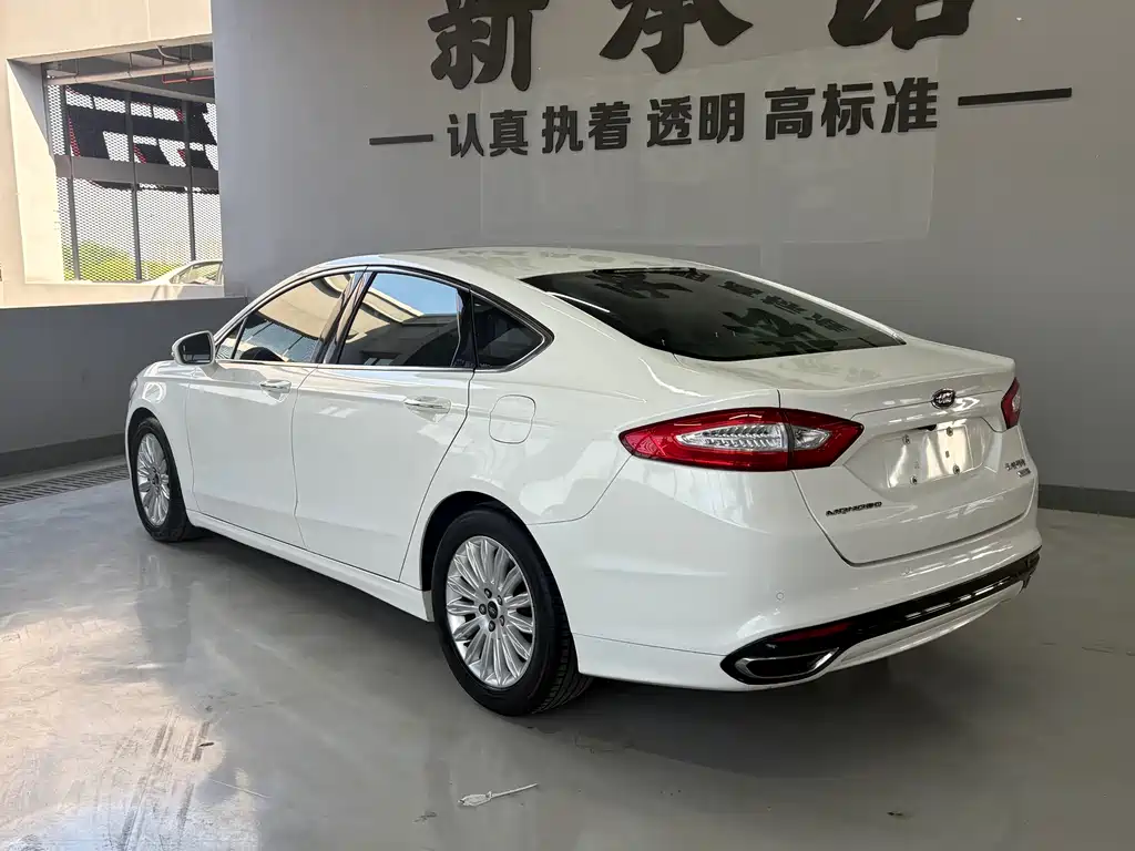 Mondeo 2.0 L GTDi200 Fashion
