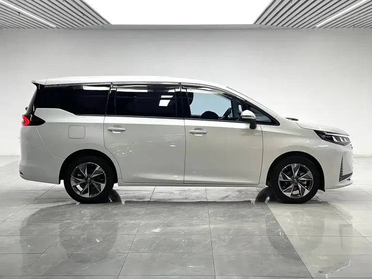 GAC Trumpchi M6 PRO 270 T DCT Luxury