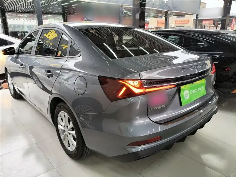 Roewe i5 1.5 L Manual Comfort Enjoyment