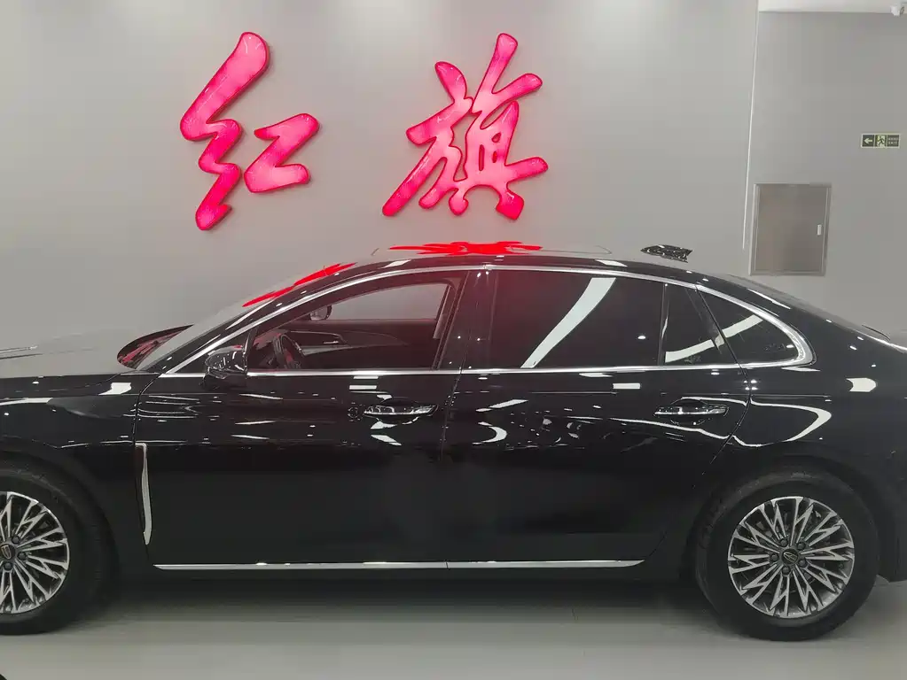 Hongqi H5 1.5 T DCT Connected Flagship Charm