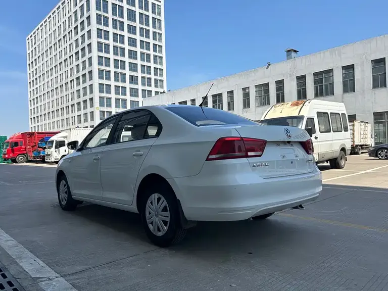 Volkswagen Santana 1.4 L Manual Style