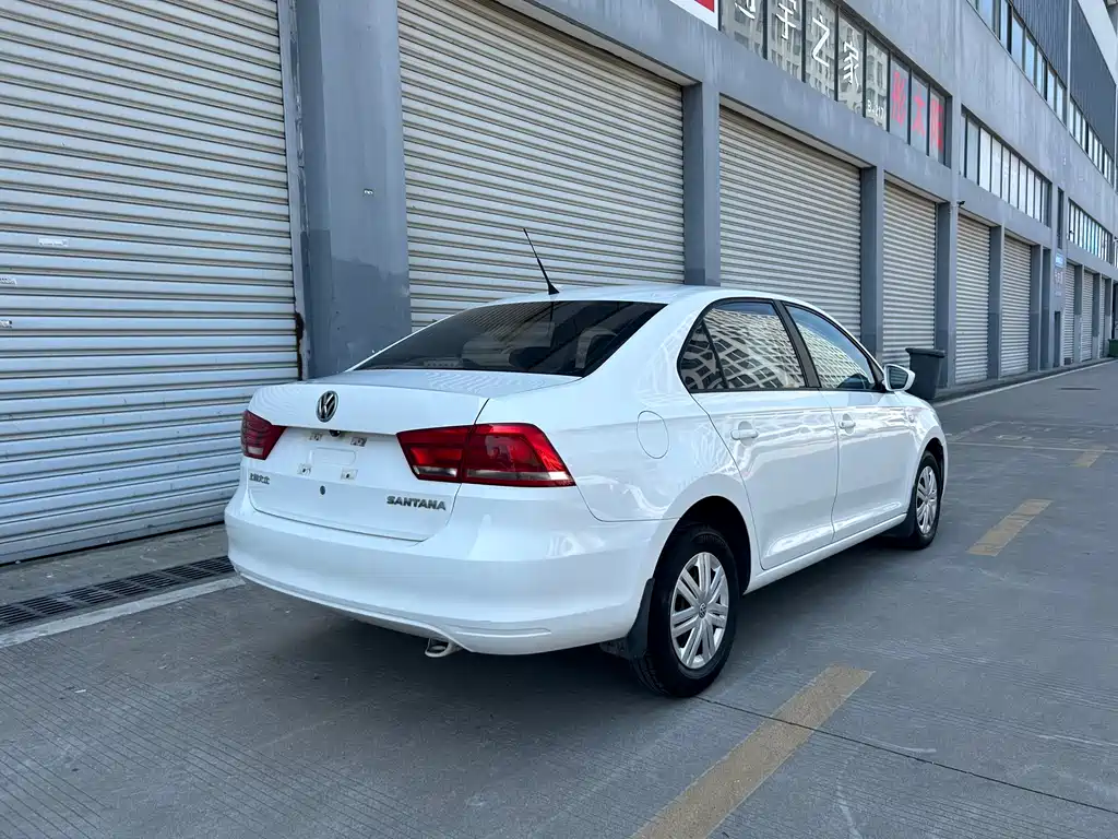 Santana 1.4 L Manual Style