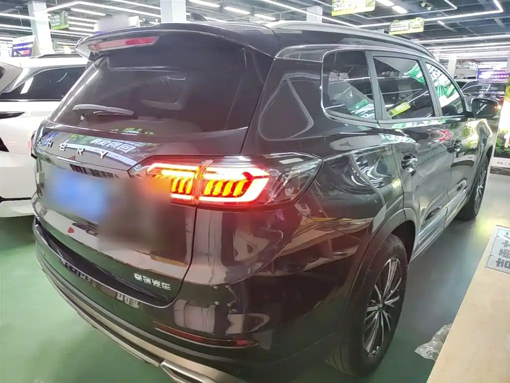 Tiggo 8 Outstanding 230 TCI Auto Luxury 5-seat