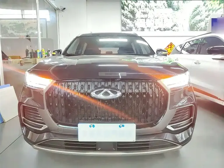 Chery Tiggo 8 Outstanding 230 TCI Auto Luxury 5-seat
