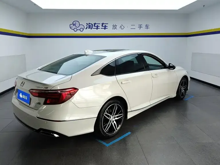 Honda Inspire 260 TURBO Fine Joy