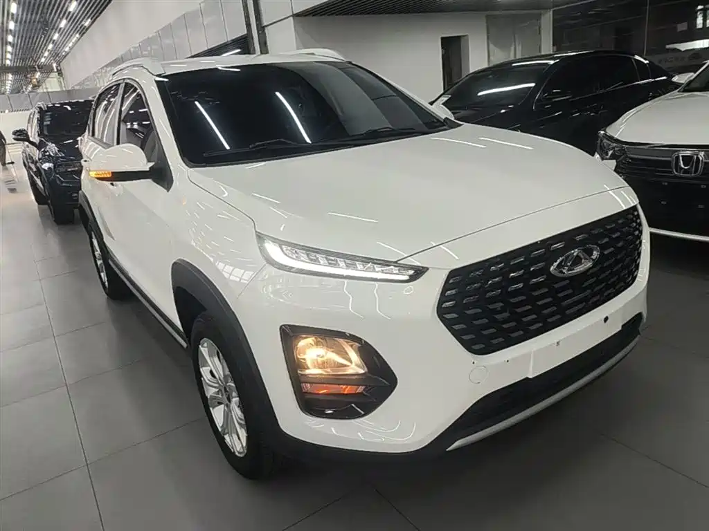 Tiggo 3 x 瑞虎3 x 2021款 PLUS 1.5 L CVT痛快红枣版II型