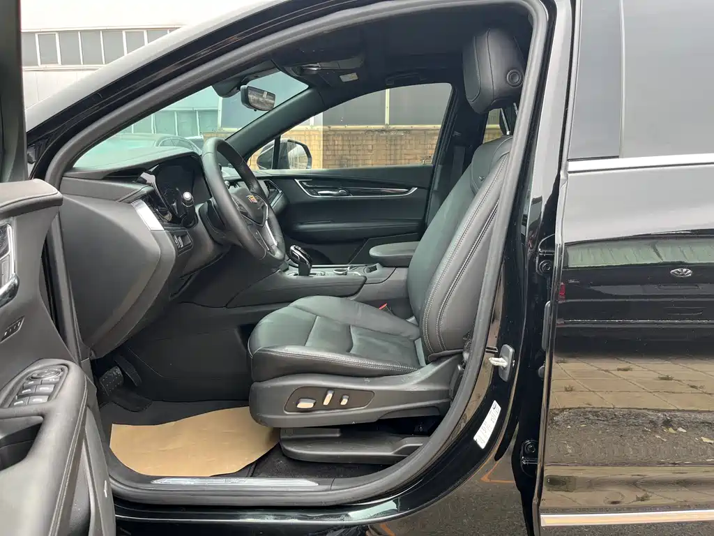 Cadillac XT5 28 T 4 WD Luxury