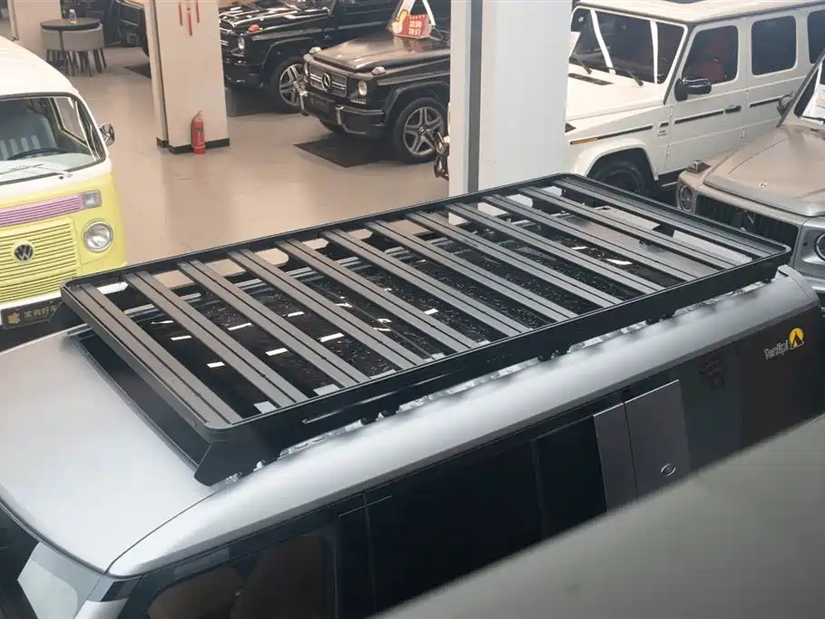 Land Rover Defender 130 3.0 T P400 HSE