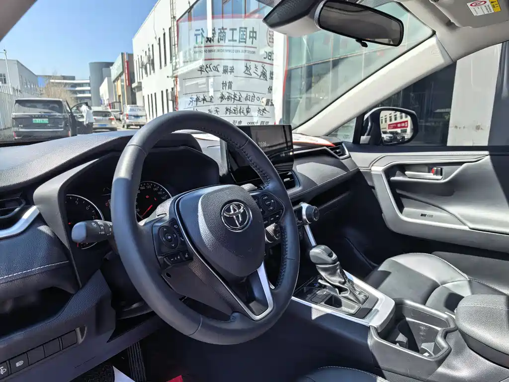 Wildlander 2.0 L CVT 2 WD Urban
