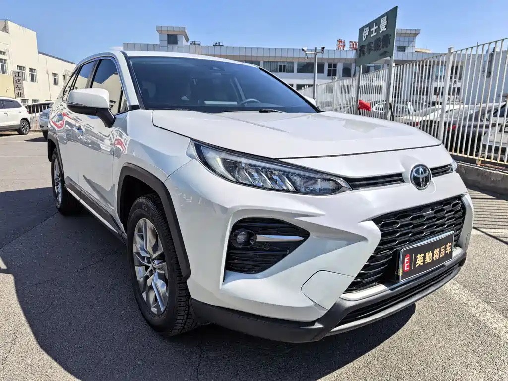 Wildlander 2.0 L CVT 2 WD Urban