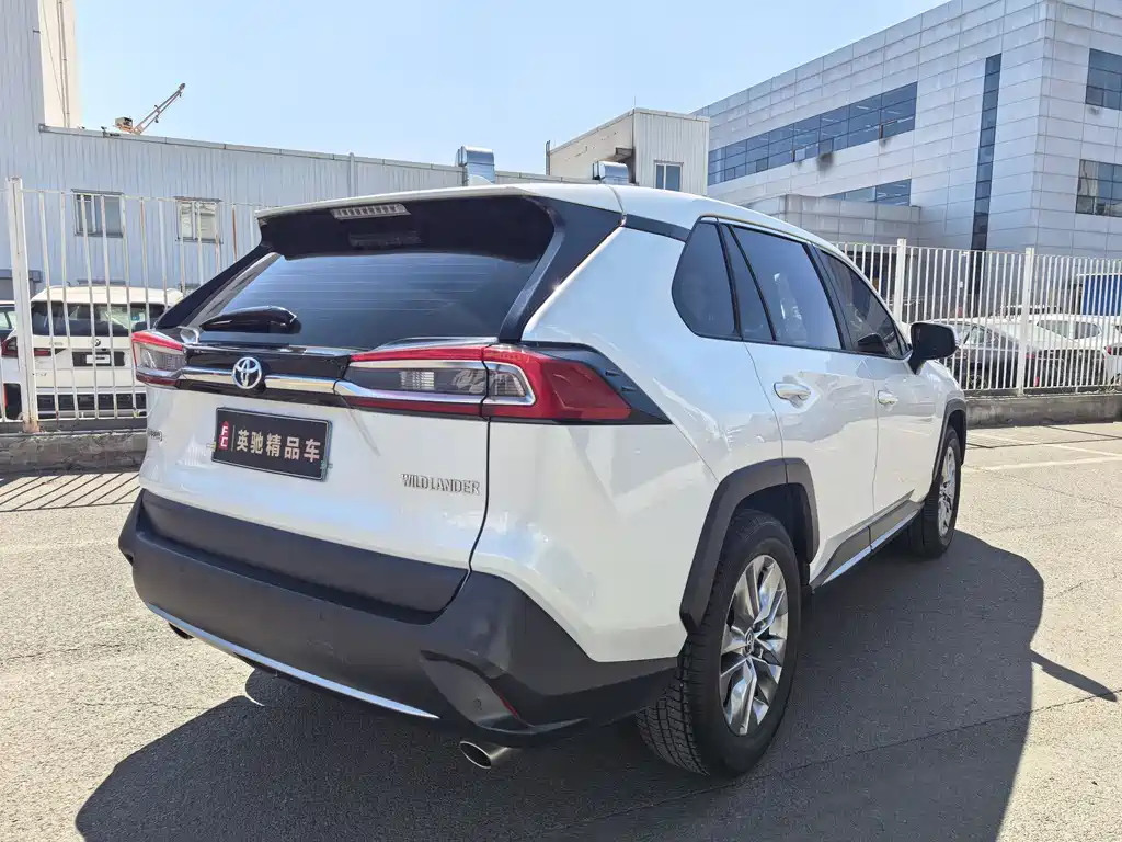 Wildlander 2.0 L CVT 2 WD Urban