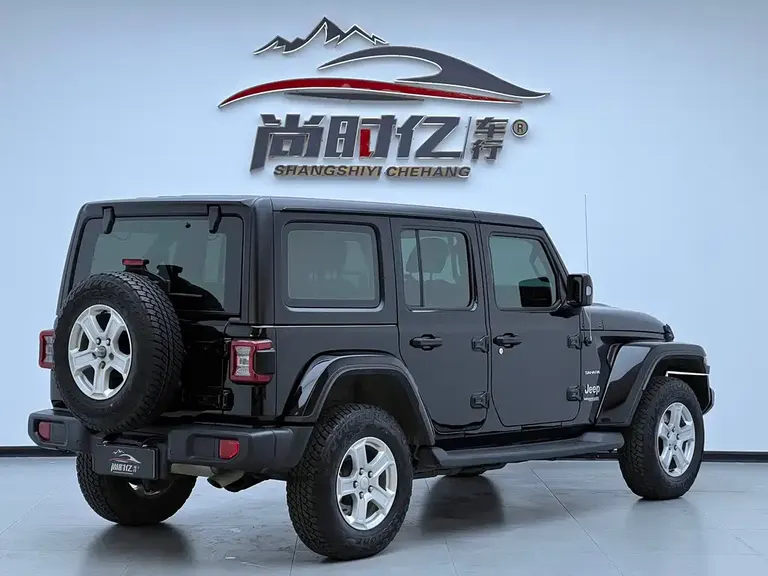 Jeep Wrangler 2.0 T Sahara 4-door CN-V