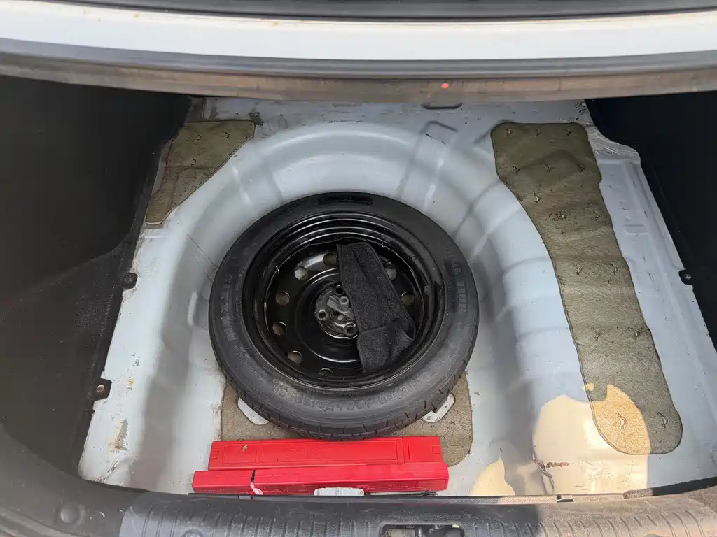 Accent 1.4 L Auto Intelligent GLS