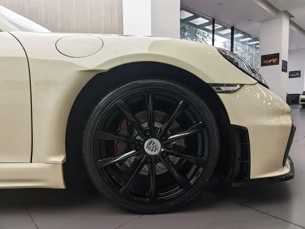 Porsche 718 Cayman 2.0 T