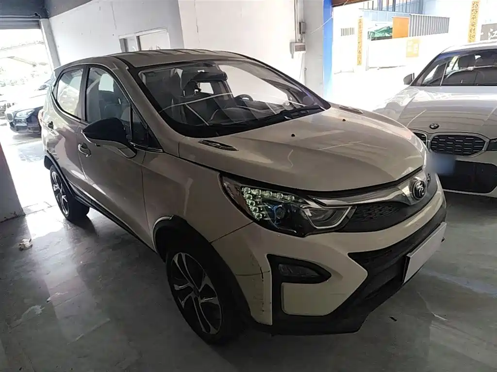 Yuan 1.5 L Auto Luxury