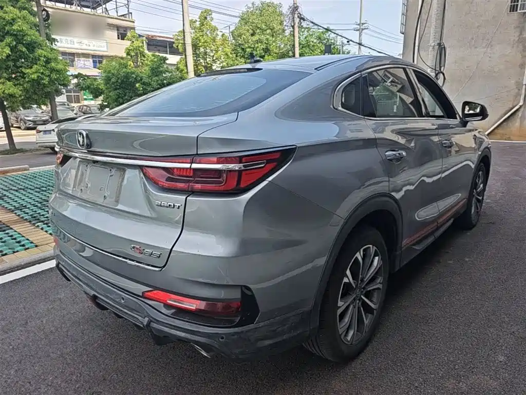 Changan CS85 Coupe 1.5 T DCT Luxury