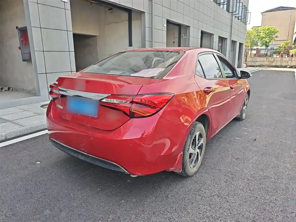 Levin Facelift 185 T CVT Elite CN-V