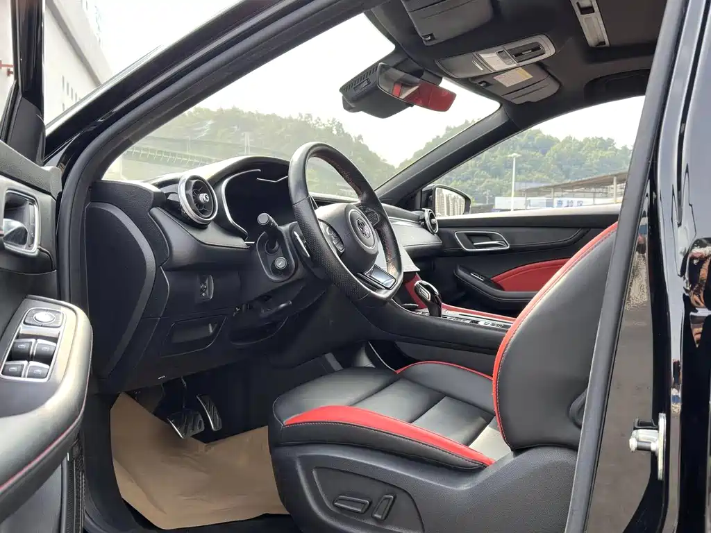 MG6 1.5 T Auto Trophy Flagship