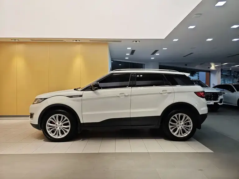 Landwind X7 2.0 T Panoramic Flagship
