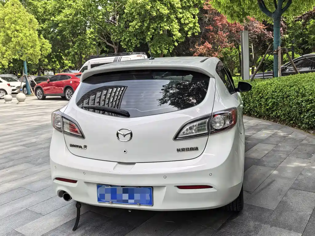 Mazda 3 Star Hatchback 2.0 L Auto Luxury