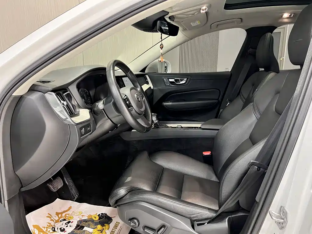 Volvo XC60 T5 4 WD Smart Vision Luxury