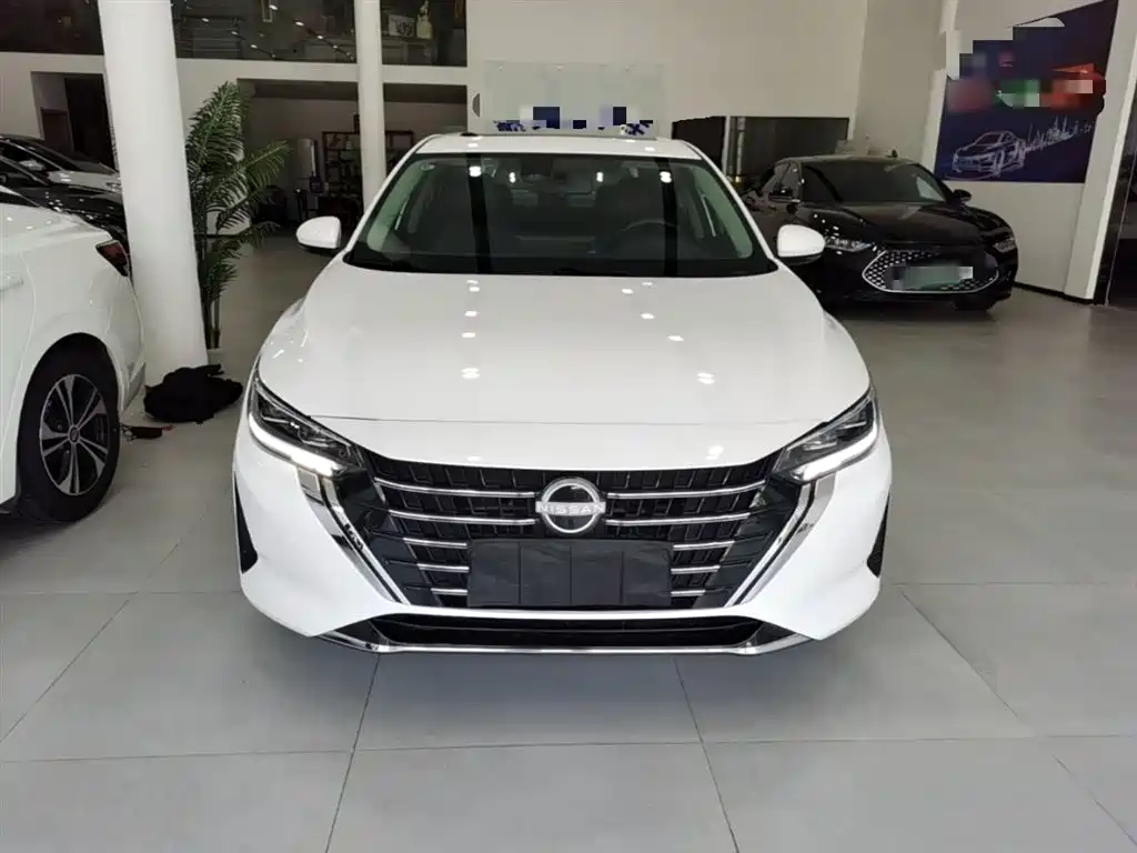 Sylphy 1.6 L CVT Joy