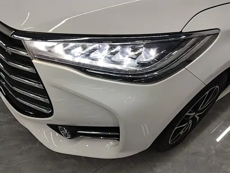 BYD Song MAX 1.5 T Auto Connected Luxury 7-seat