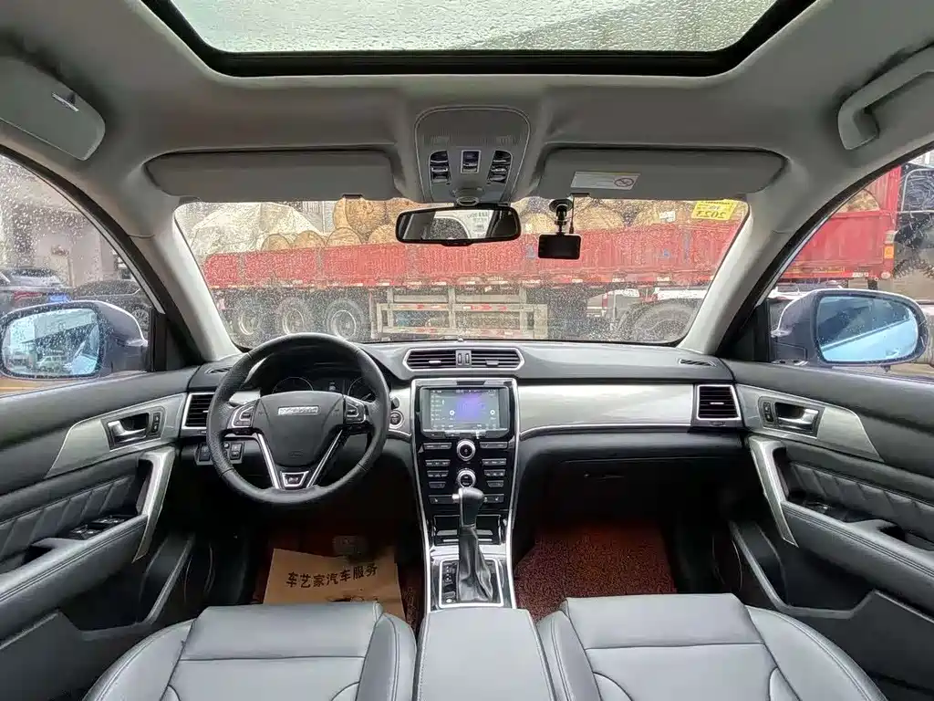 Haval H2 Red Label 1.5 T Auto 2 WD Luxury