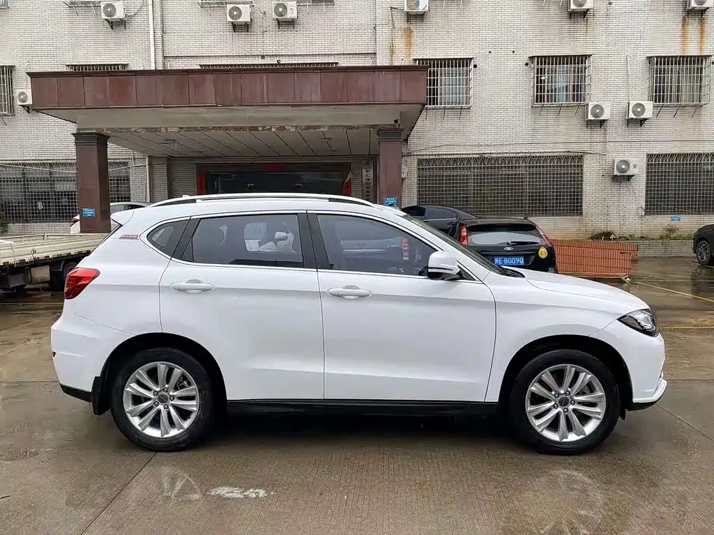 Haval H2 Red Label 1.5 T Auto 2 WD Luxury