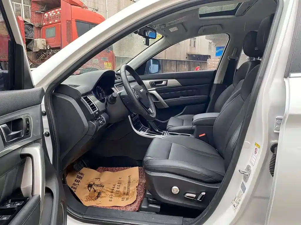 Haval H2 Red Label 1.5 T Auto 2 WD Luxury