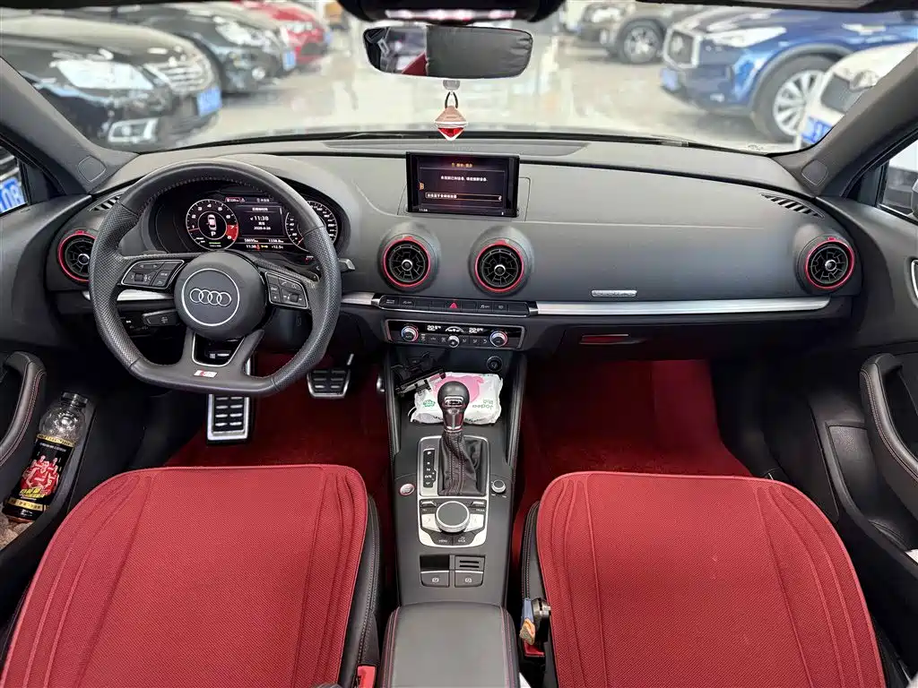 Audi S3 S3 2.0 T Limousine