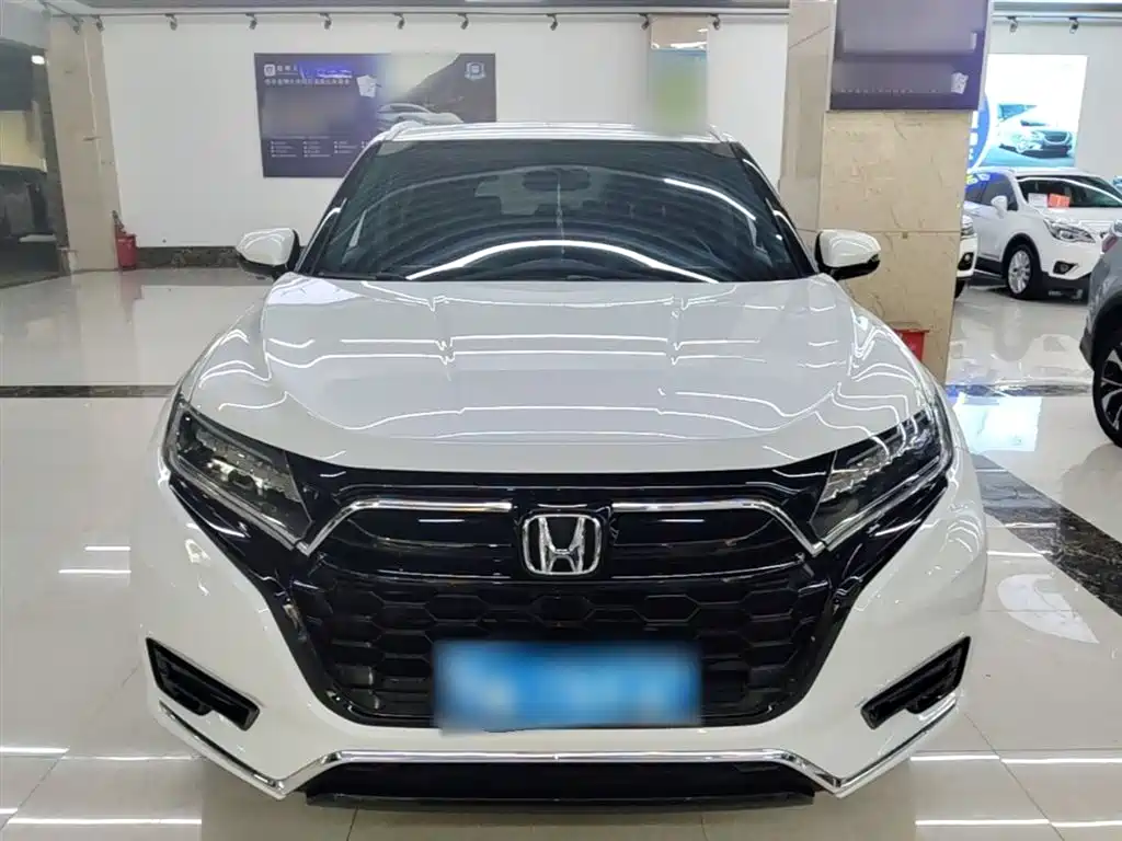 Honda UR-V 370 TURBO 2 WD Graceful