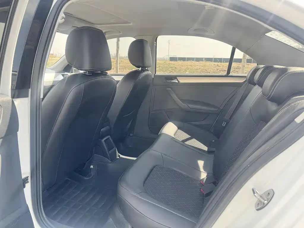 Rapid 1.5 L Auto Comfort CN-VI
