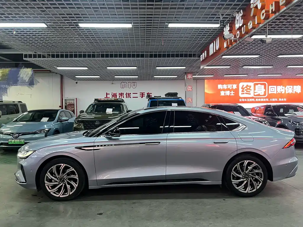 Lincoln Z i Enjoyment Graceful