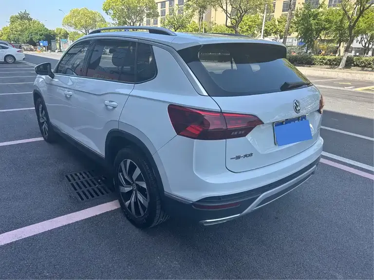 Volkswagen Tayron 330 TSI 2 WD Luxury CN-VI
