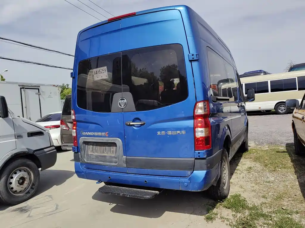 Toano 2.5 T E5 SWB Mid Roof 5 6-seat4 J25 TC3