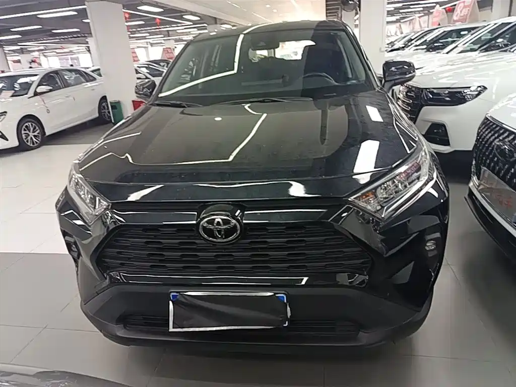 RAV4 2.0 L CVT 2 WD Urban