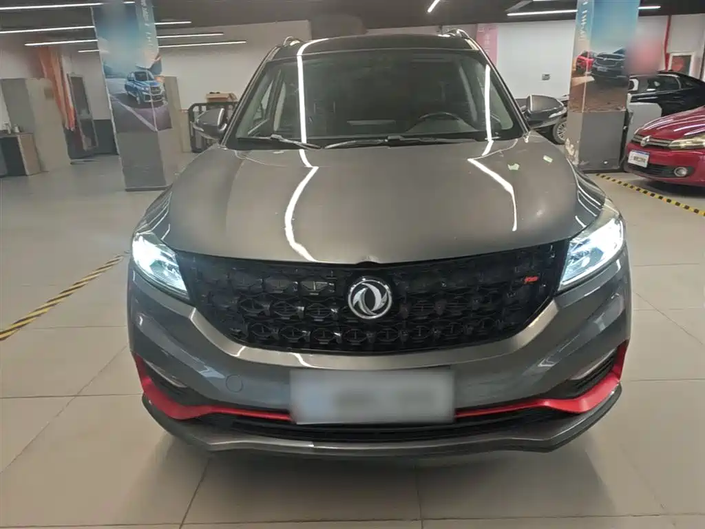 Fengguang 580 ☆ Star 1.5 T Auto Luxury