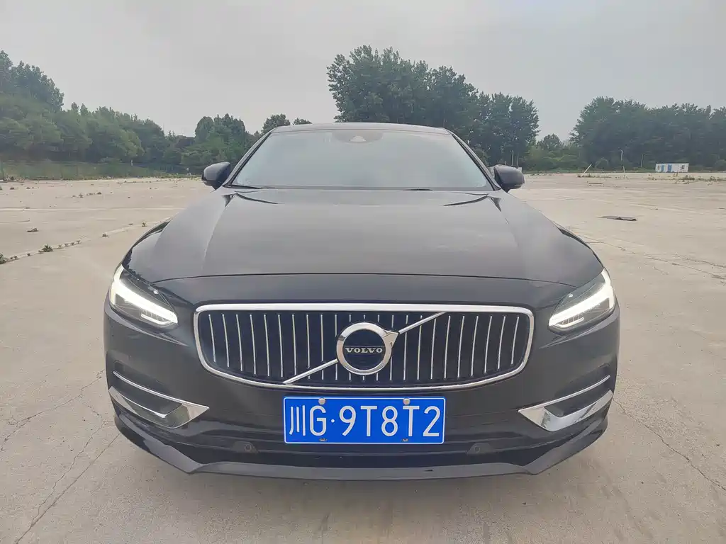 Volvo S90 T5 Smart Vision