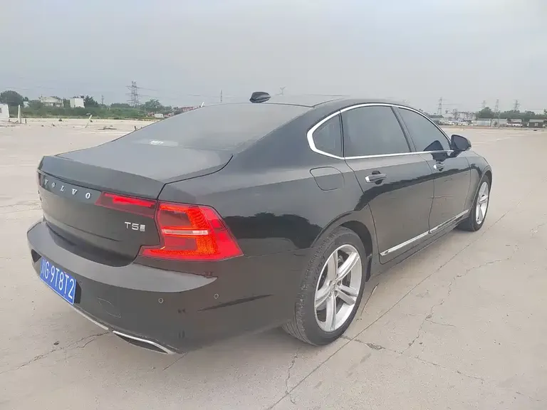 Volvo S90 T5 Smart Vision