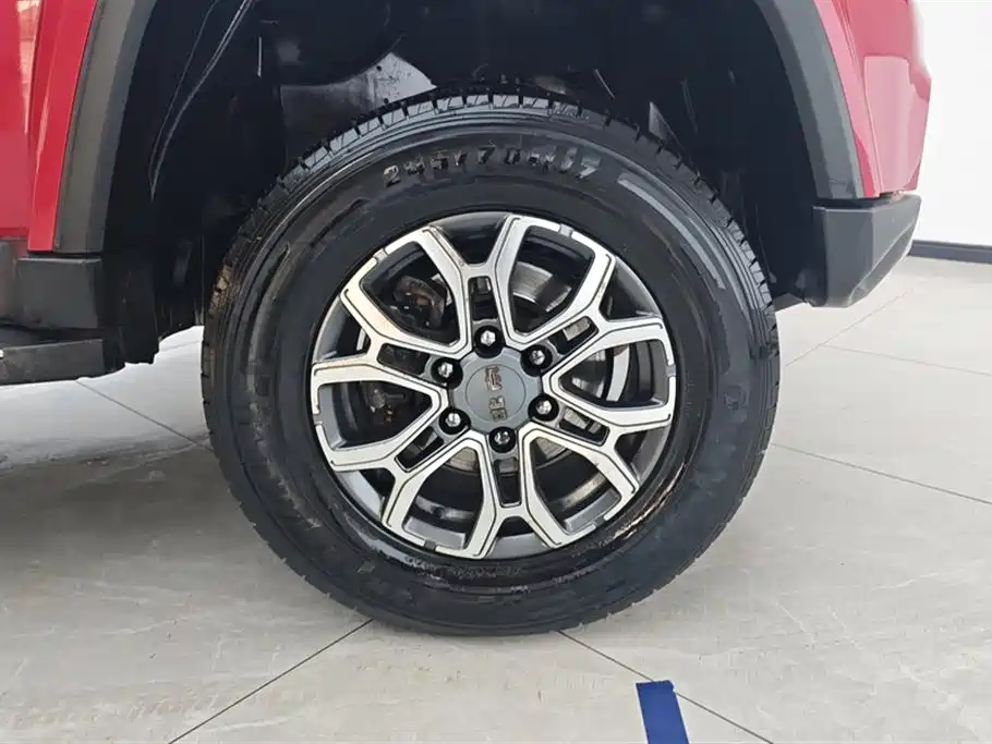 BAIC BJ40 2.0 T Auto 4 WD City Hunter Swordsman