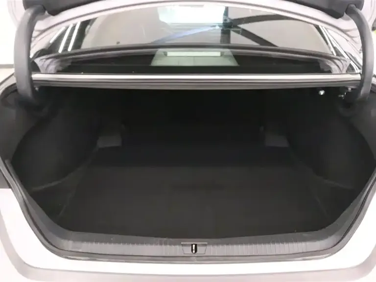 Toyota Avalon 2.0 L Luxury CN-VI