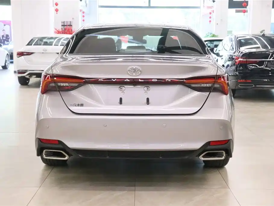 Avalon 2.0 L Luxury CN-VI