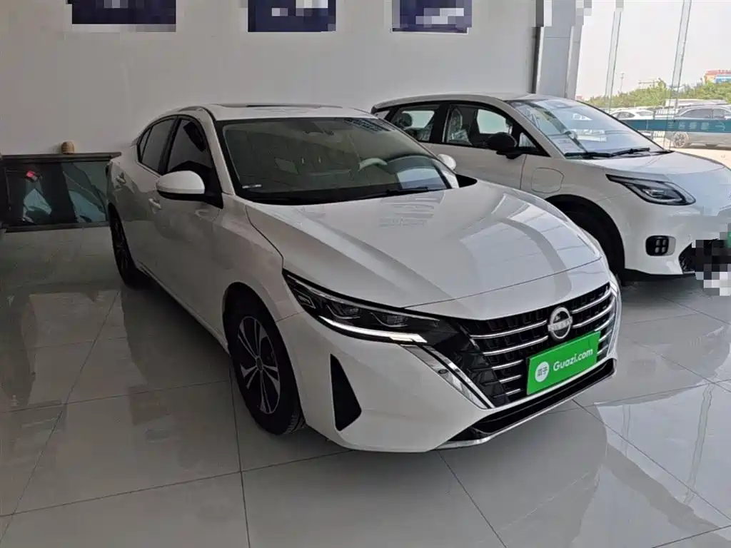 Sylphy 1.6 L CVT Joy