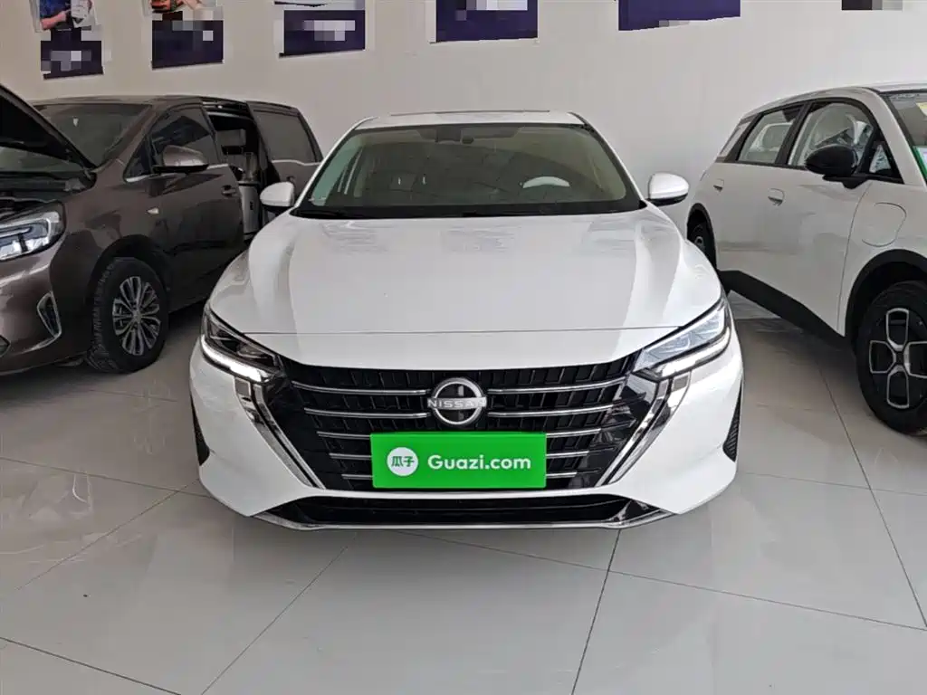 Sylphy 1.6 L CVT Joy