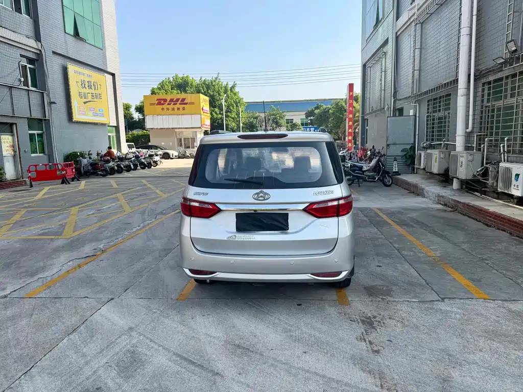 Changan Oshan A600 1.5 L Manual Luxury 7-seat